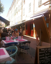 Atmosphère du Restaurant Galettes & Galets à Menton - n°12