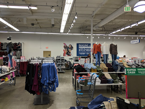 Clothing Store «Old Navy», reviews and photos, 1101 El Camino Real, Redwood City, CA 94063, USA