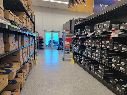 Sporting Goods Store «Academy Sports + Outdoors», reviews and photos, 210 N New Rd, Waco, TX 76710, USA