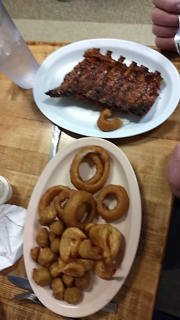 Friends & Family Restaurant 37818