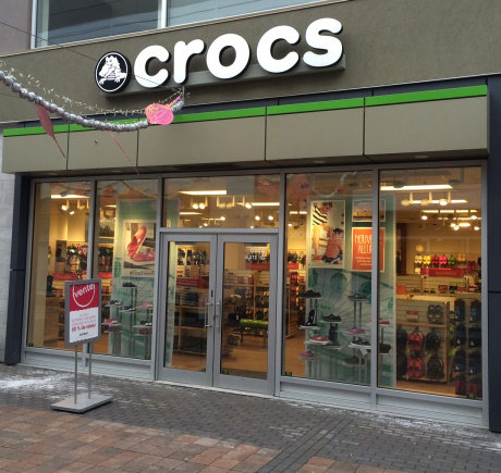Crocs at Quartier DIX30