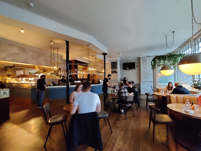 Reviews of Roxie Steak & Tap - Twickenham in London - Restaurant