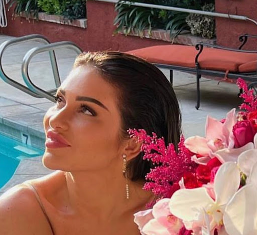 Cosmetics Store «Benefit Cosmetics Boutique & Brow Bar», reviews and photos, 8387 W 3rd St, Los Angeles, CA 90048, USA