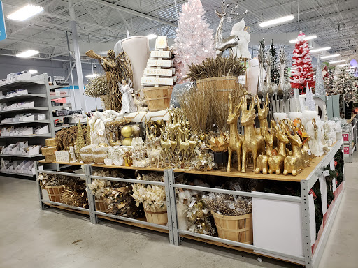 Home Goods Store «At Home», reviews and photos, 3700 S Campbell Ave, Springfield, MO 65807, USA