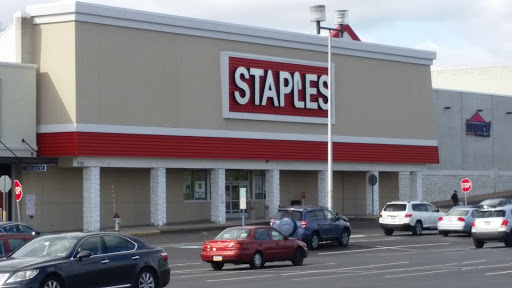 Staples, 93 E Street Rd, Feasterville-Trevose, PA 19053, USA, 