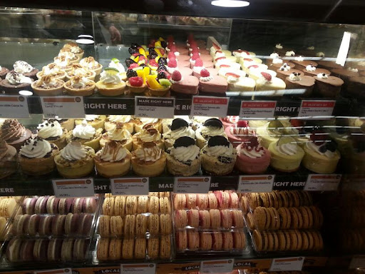 Grocery Store «Whole Foods Market», reviews and photos, 711 University Ave, San Diego, CA 92103, USA