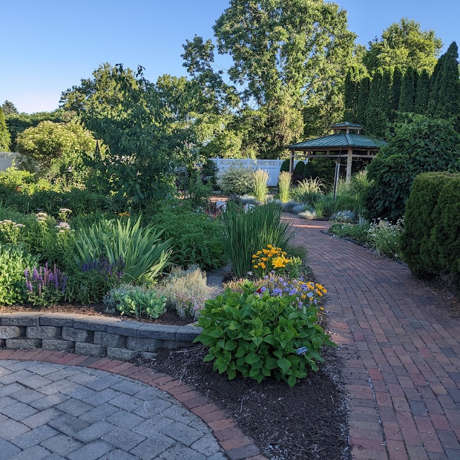 Lapeer County Display Gardens