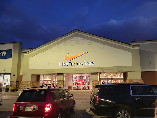 Sporting Goods Store «Nike Factory Store», reviews and photos, 1622 Galleria Blvd, Brentwood, TN 37027, USA