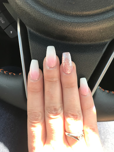 Nail Salon «VV Nails», reviews and photos, 2809 Bickford Ave # G, Snohomish, WA 98290, USA