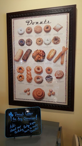 Donut Shop «Donut Hutt», reviews and photos, 1016 W Poplar Ave #111, Collierville, TN 38017, USA