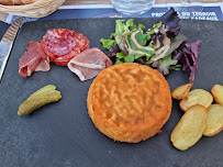 Charcuterie du Restaurant français Sur le Pont à Saint-Aignan - n°3