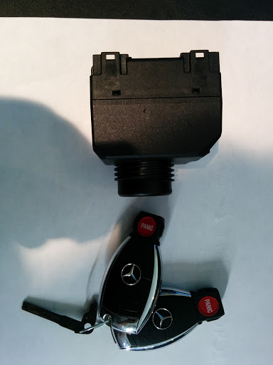 Locksmith «PAYLESS CAR KEYS», reviews and photos, 2035 Victory Blvd, Staten Island, NY 10314, USA