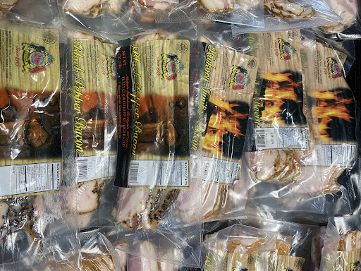 Gourmet Grocery Store «Nodines Gourmet Store», reviews and photos, 39 North St, Goshen, CT 06756, USA