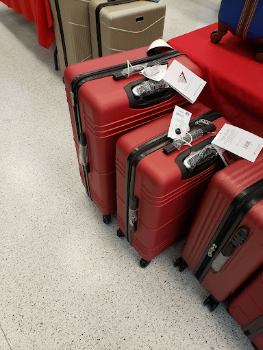 Clothing Store «Ross Dress for Less», reviews and photos, 2420 Chemical Rd, Plymouth Meeting, PA 19462, USA