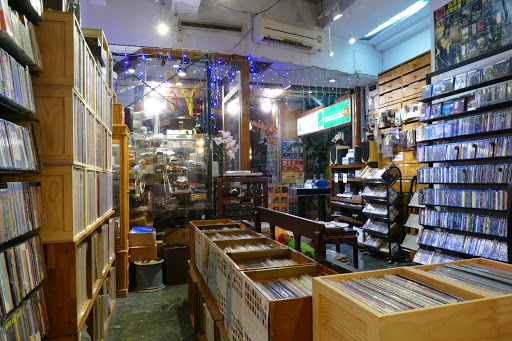 38℃ Record Store