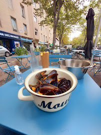 Plats et boissons du Restaurant de plats à emporter L'artisan des moules à Marseille - n°8