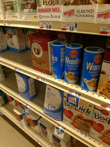 Grocery Store «Giant Food Stores», reviews and photos, 225 Lancaster Ave, Malvern, PA 19355, USA