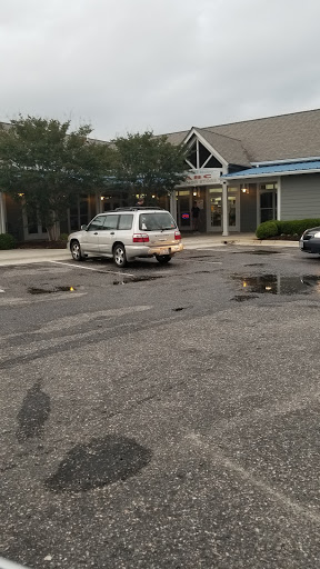 Liquor Store «ABC Store», reviews and photos, 500-A Hunt Club Dr, Corolla, NC 27927, USA