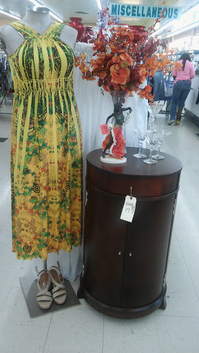 Thrift Store «Collins Ave Thrift Store», reviews and photos, 4020 Frederick Ave, Baltimore, MD 21229, USA