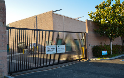 Self-Storage Facility «Crown Valley Self Storage», reviews and photos, 27680 Center Dr, Mission Viejo, CA 92692, USA