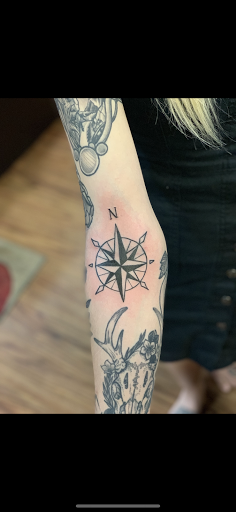 Tattoo Shop «Pride & Glory Tattoo Parlor», reviews and photos, 172 2nd Ave N #110, Nashville, TN 37201, USA