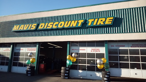 Tire Shop «Mavis Discount Tire», reviews and photos, 4549 Milford Rd, East Stroudsburg, PA 18302, USA