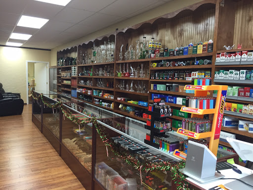 Tobacco Shop «Tobacco N Beyond Cigars Vapes Smoke Shop», reviews and photos, 2913 Greenville Ave, Dallas, TX 75206, USA