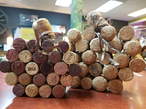 Wine Bar «Primrose & Tumbleweeds», reviews and photos, 248 E Main St, Hillsboro, OR 97123, USA