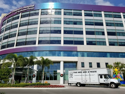 Moving and Storage Service «Two Men and a Truck», reviews and photos, 5878 Enterprise Pkwy, Fort Myers, FL 33905, USA