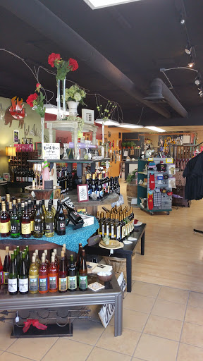 Wine Store «Wines of Iowa», reviews and photos, 234 5th St, West Des Moines, IA 50265, USA