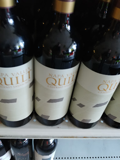 Liquor Store «Shrewsbury Liquor», reviews and photos, 230 Shrewsbury Plaza, Shrewsbury, NJ 07702, USA