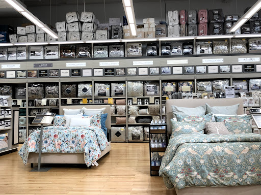 Department Store «Bed Bath & Beyond», reviews and photos, 251 E Main St, Elmsford, NY 10523, USA