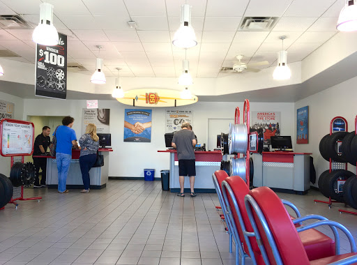 Discount Tire image