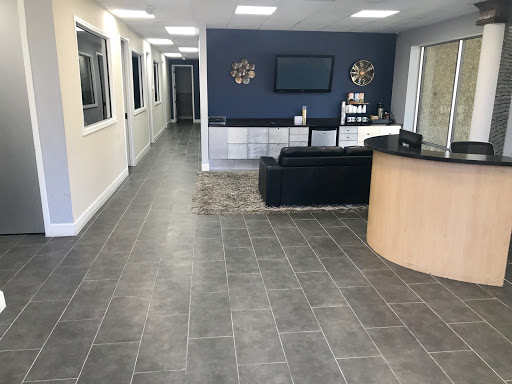 Used Car Dealer «Legend Auto Dallas», reviews and photos, 15015 E Beltwood Pkwy, Addison, TX 75001, USA