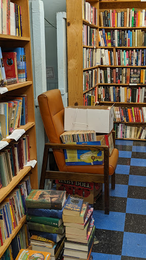 Used Book Store «Browsers Bookstore», reviews and photos, 1425 Pacific Blvd SE, Albany, OR 97321, USA