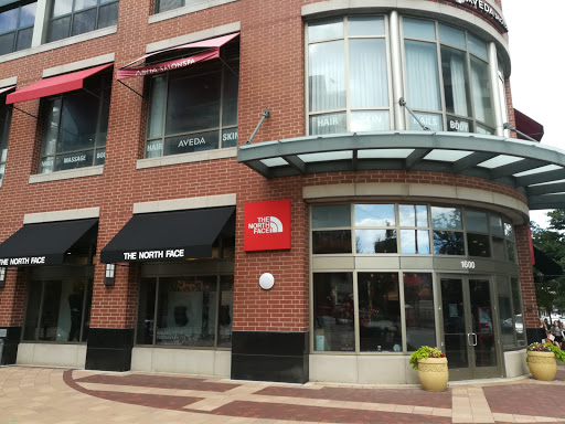 Clothing Store «The North Face», reviews and photos, 1600 Sherman Ave, Evanston, IL 60201, USA