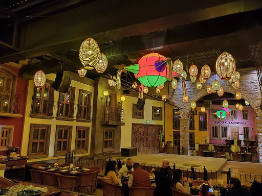 Bars with reserved areas for couples in Juarez City