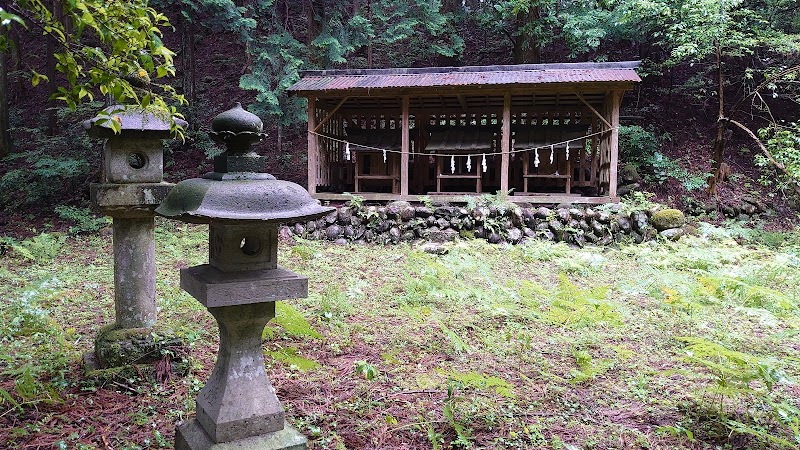 谷倉神社