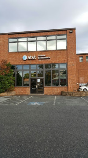 AT&T Authorized Retailer, 303 N Madison Rd, Orange, VA 22960, USA, 
