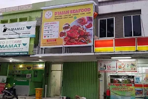 D'jajan Seafood Citra Raya image