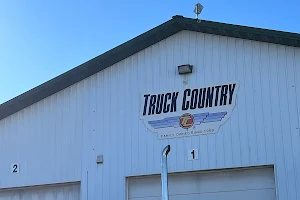 Truck Country image
