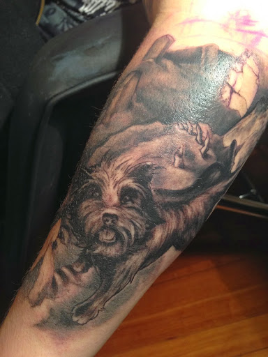 Tattoo Shop «Bambu Tattoo Art Studio», reviews and photos, 57 Desmond Ave, Somerset, MA 02726, USA