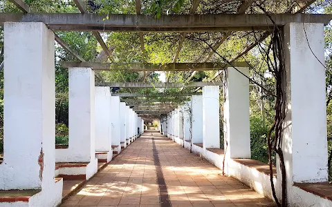 Jardins de Laribal image