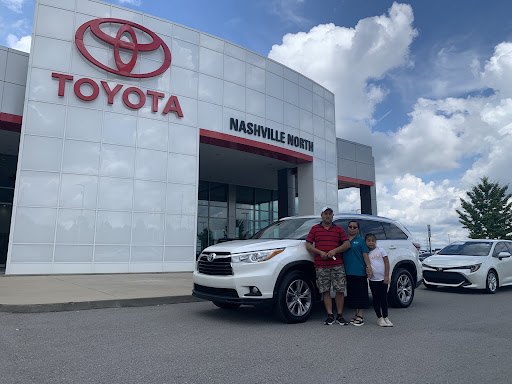 Toyota Dealer «Rivergate Toyota», reviews and photos, 1520 Gallatin Pike N, Madison, TN 37115, USA