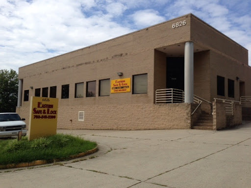 6826 Hill Park Dr, Lorton, VA 22079, USA