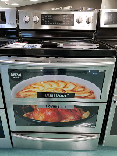 Appliance Store «Famous Tate Appliance & Bedding Center», reviews and photos, 3347 Henderson Blvd, Tampa, FL 33609, USA