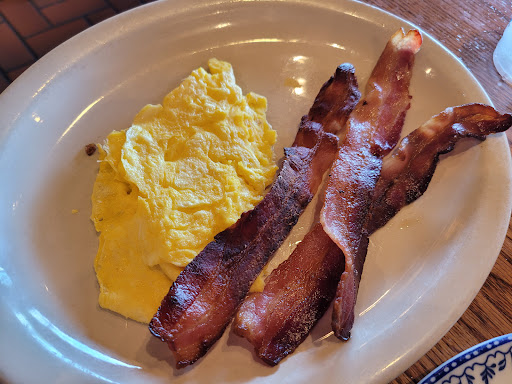 American Restaurant «Cracker Barrel Old Country Store», reviews and photos, 407 Beltline Rd SW, Decatur, AL 35601, USA