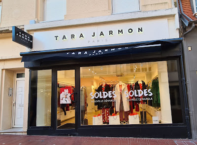 Tara Jarmon à Le Touquet-Paris-Plage