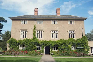 Woodborough Hall image