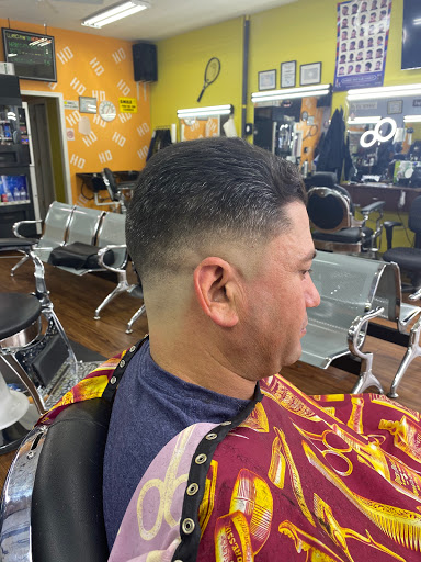 Barber Shop «H D Barber Shop.», reviews and photos, 1264 N 10th St, Reading, PA 19604, USA